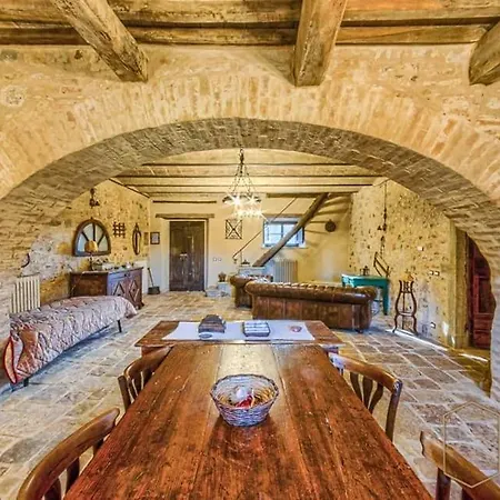Affittasi Casolare Max 14 Posti Letto Localita Romeggio Apartment