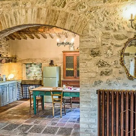 Affittasi Casolare Max 14 Posti Letto Localita Romeggio * Lisciano Niccone
