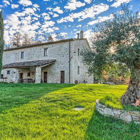 Affittasi Casolare Max 14 Posti Letto Localita Romeggio Apartment Lisciano Niccone