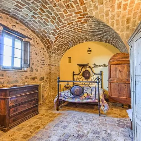 Affittasi Casolare Max 14 Posti Letto Localita Romeggio Apartment Lisciano Niccone